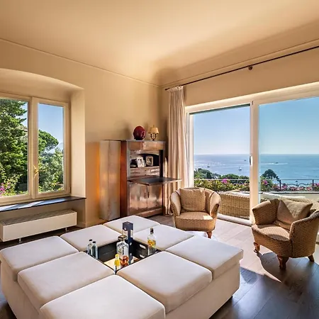 Cristina Luxury In * Rapallo