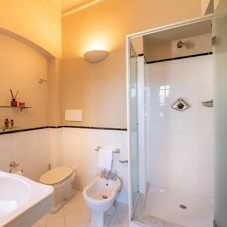 Cristina Luxury In Villa *